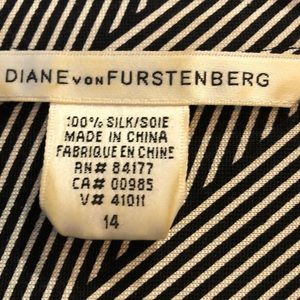 Diane vonFurstenberg button front shirt dress